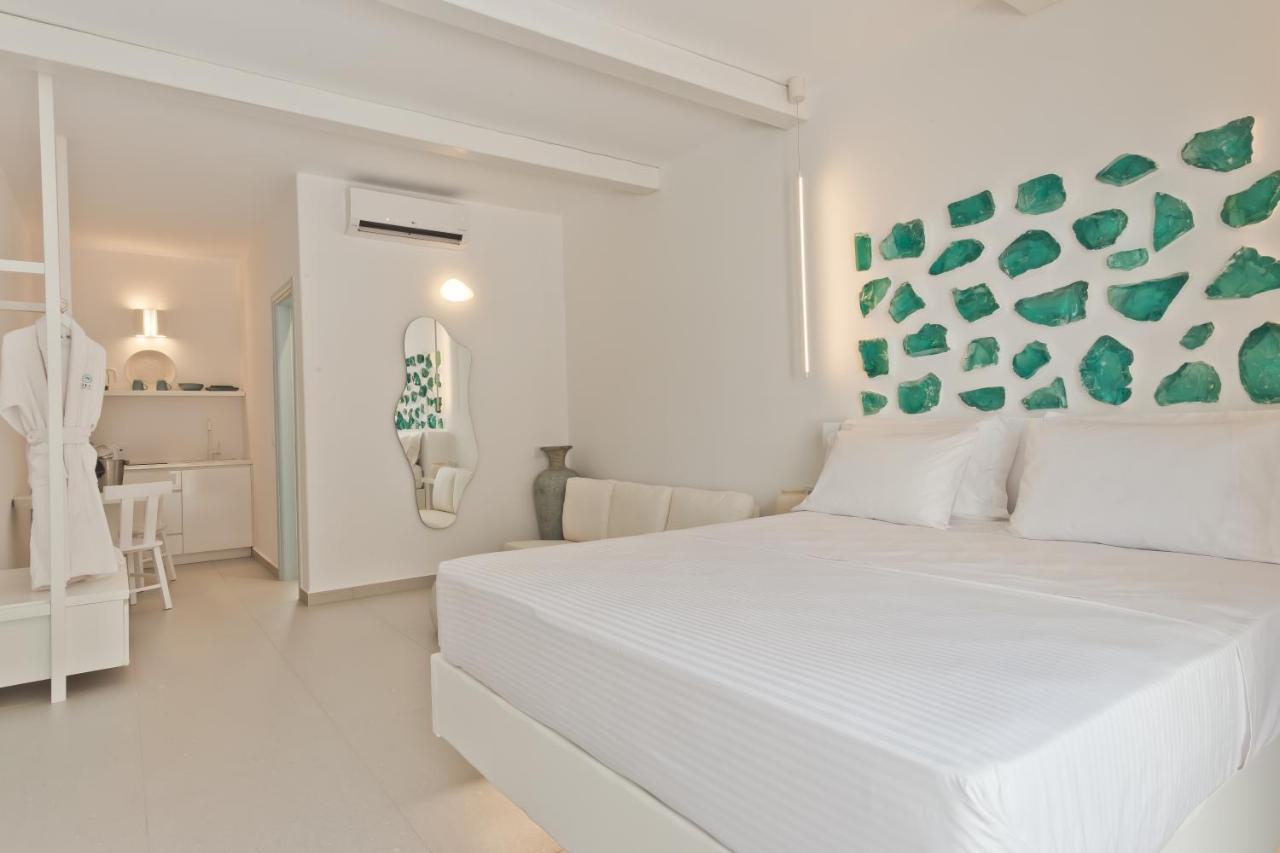 Enilion Luxury Suites Kyra Panagia Eksteriør bilde