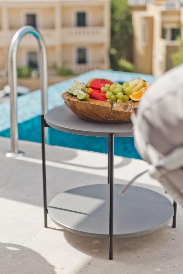Enilion Luxury Suites Kyra Panagia Eksteriør bilde