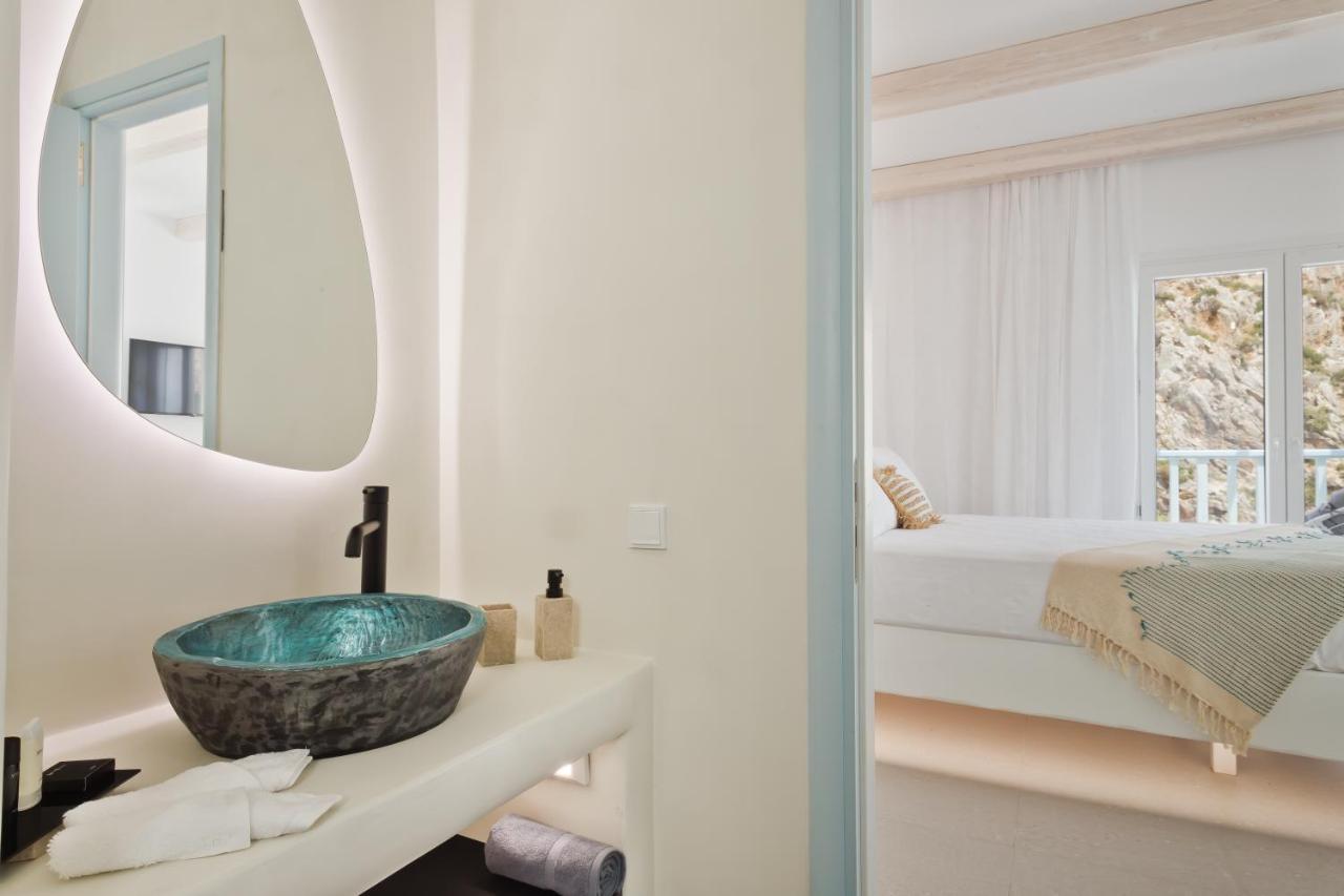 Enilion Luxury Suites Kyra Panagia Eksteriør bilde