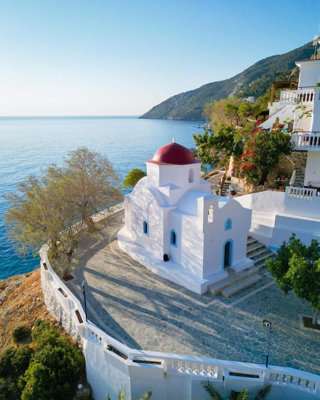 Enilion Luxury Suites Kyra Panagia Eksteriør bilde