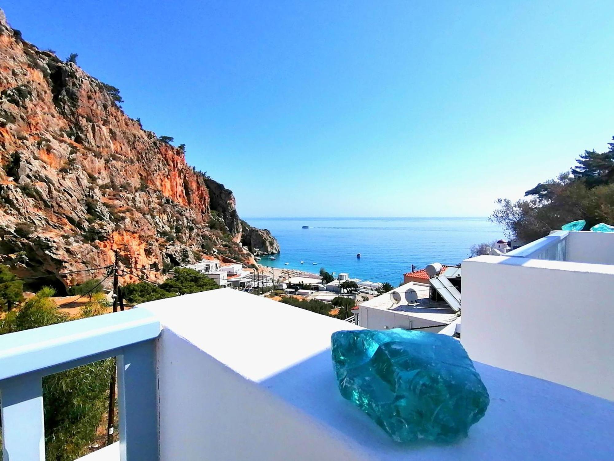Enilion Luxury Suites Kyra Panagia Eksteriør bilde